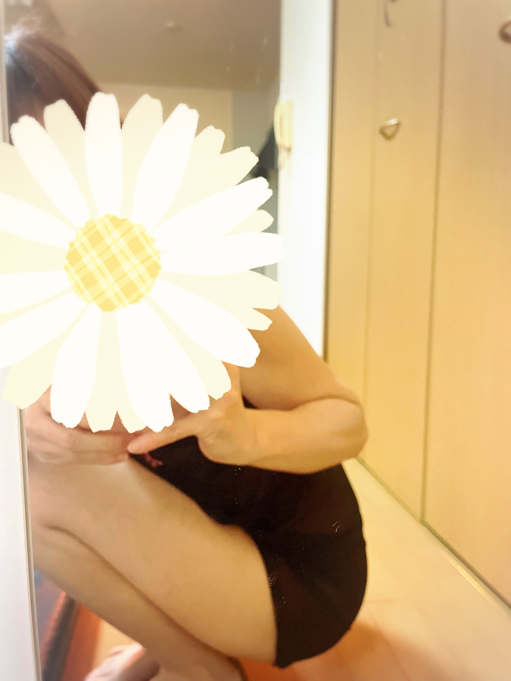 Uekara Mariko(ウエカラ　マリコ)